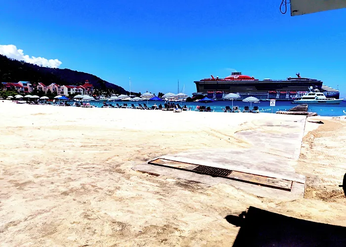 Turtle Towers * Ocho Rios